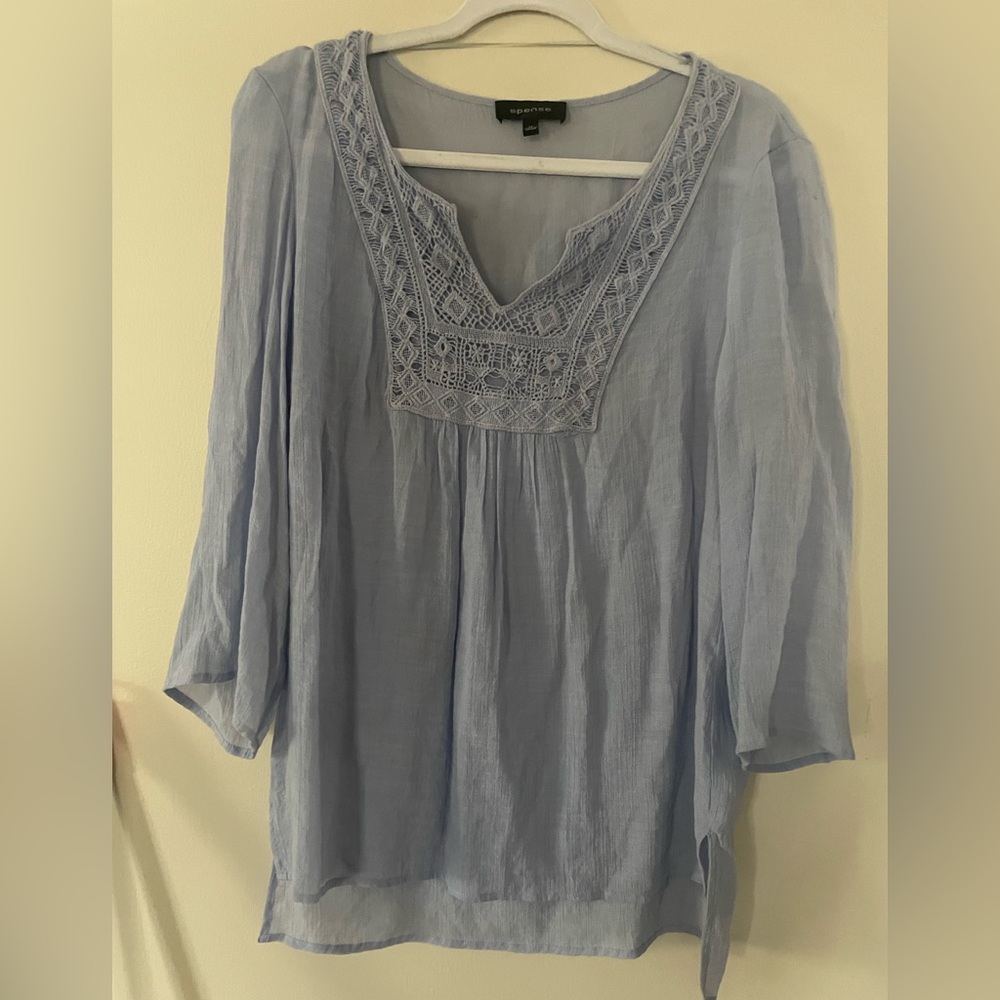 Tunic top, light blue size medium. Spense.